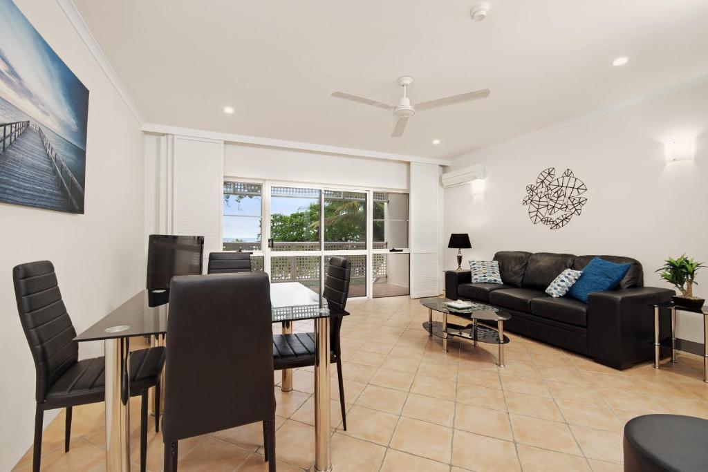 Marlin Waters Beachfront Apartments Palm Cove Cameră foto